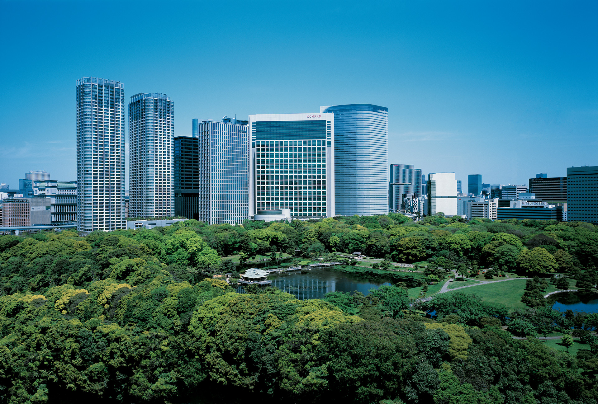 CONRAD Tokyo コンラッド東京　ルームスプレー Amazon.co.jp: CONRAD コンラッド東京 ルームスプレーオリジナル